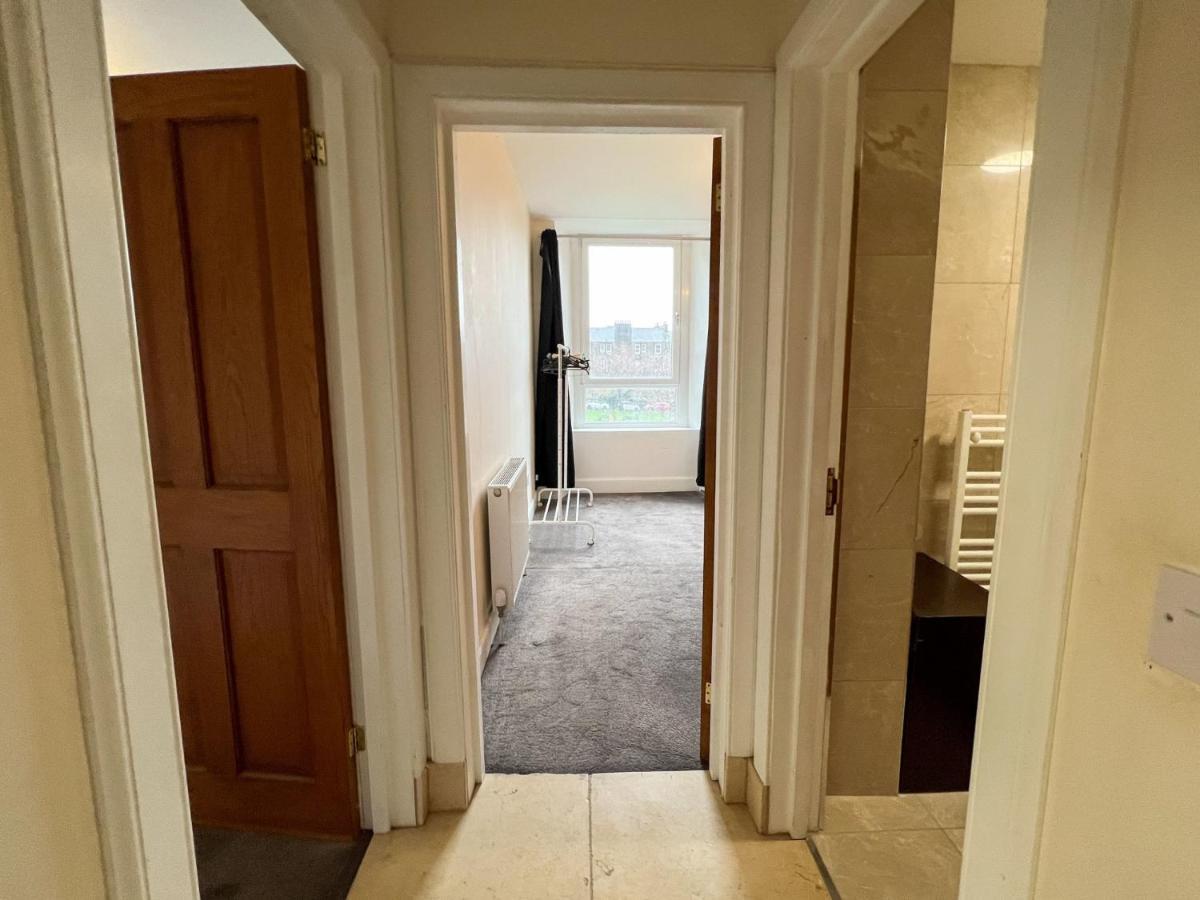Convenient 2Br Flat Gorgie Edinburghアパートメント エクステリア 写真